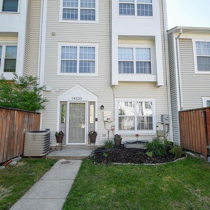 1st image of 14320 S Shore Ct