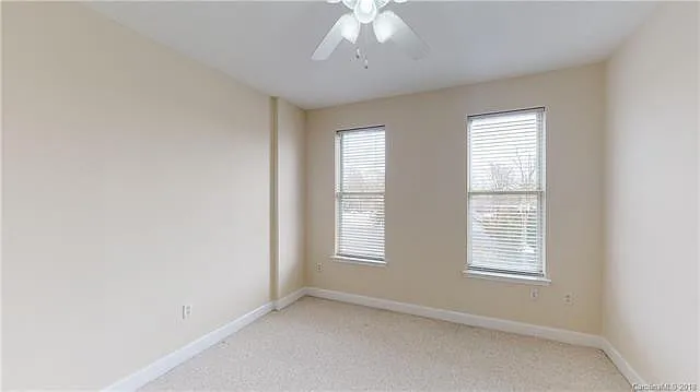 Located in the heart of Dilworth in the amazing 1315 East building, this stunning condo is clean ... — Photo 4