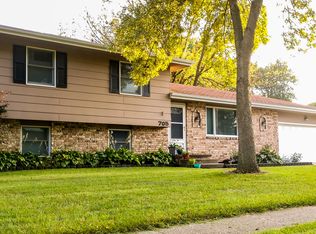 705 NE 9th St, Ankeny, IA 50021