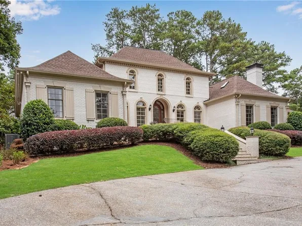 9190 Huntcliff Trce, Sandy Springs, GA 30350