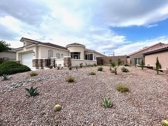 3rd image of 11504 Regal Rock Pl