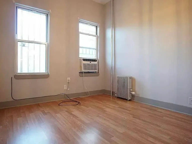 67 Cedar St #1L — Photo 3