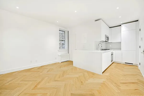 Rented by Corcoran | media 2