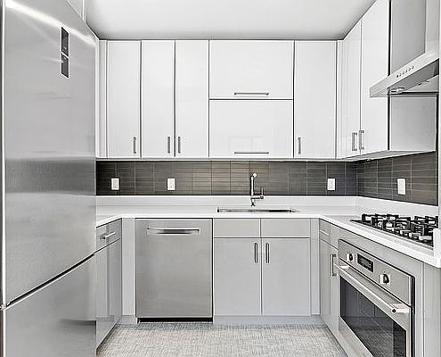 1st image of 301 E 117th St APT 5X