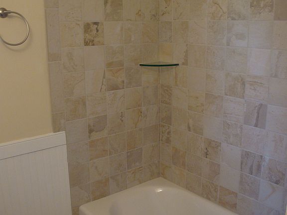 Tiled hall bath tub/shower
