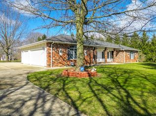 3786 W Sweet Briar Dr, Medina, OH 44256