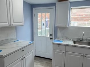2919 Almond St, Philadelphia, PA 19134