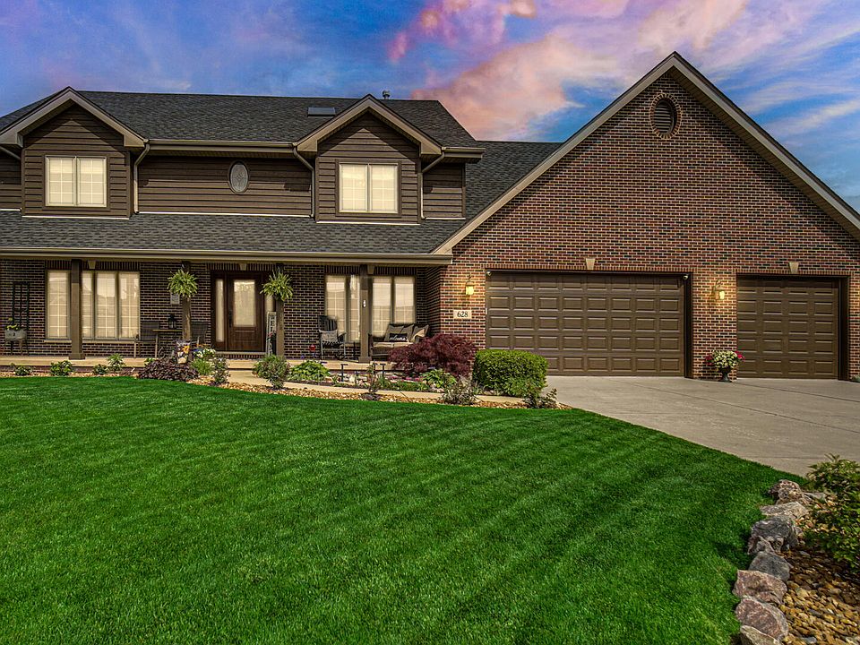 1st image of 628 Fawn Cir