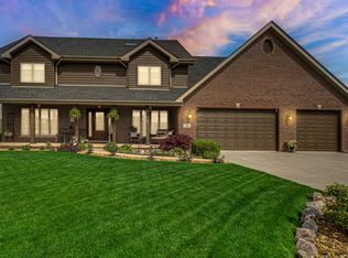 628 Fawn Cir, Lowell, IN 46356
