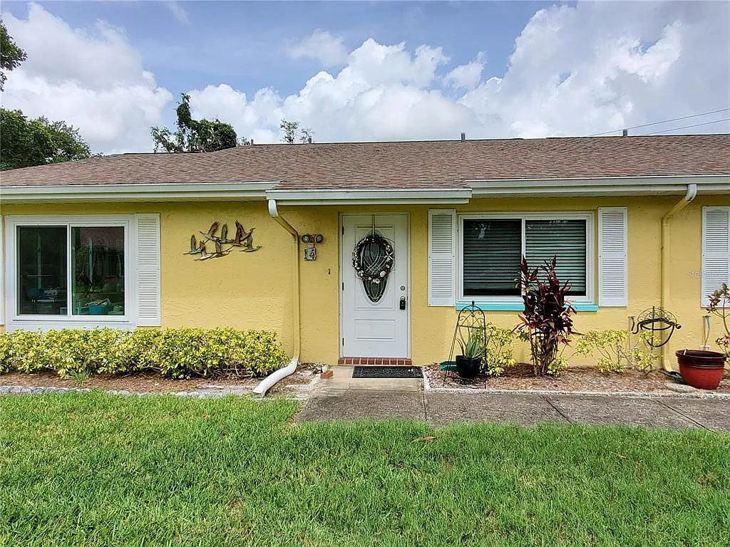 2 bed, 2.0 bath, 984 sqft, $1,500 — Photo 2