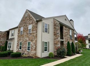 224 Greenview Dr, Lancaster, PA 17601