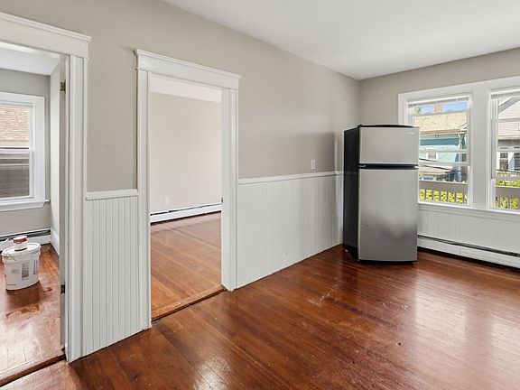 4th image of 134 Rathbun St APT 3