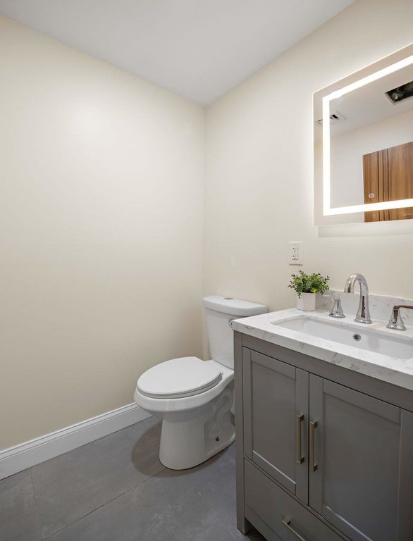 79 E 23rd St, BAYONNE, NJ - View 5