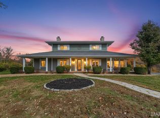 3434 Bouquet Rd, Pacific, MO 63069