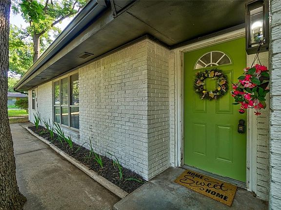 2nd image of 608 Skylark Dr