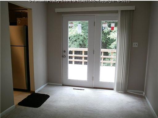 4th image of 107 Stratford Pl