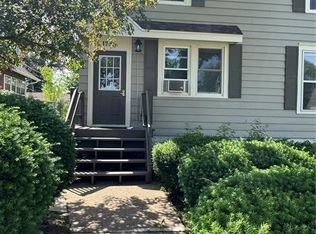 1735 C Ave NE, Cedar Rapids, IA 52402