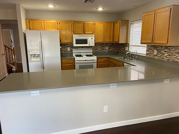Kitchen overview