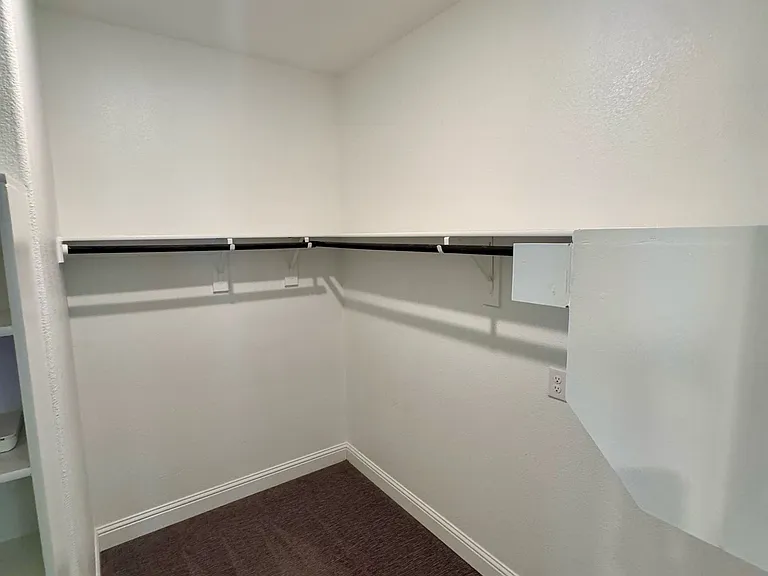 1731 Tombstone Dr — Photo 13