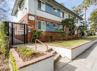 251 N El Molino Ave APT 2, Pasadena, CA 91101
