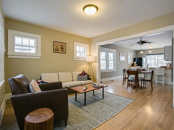 3rd image of 3329 37th Ave S