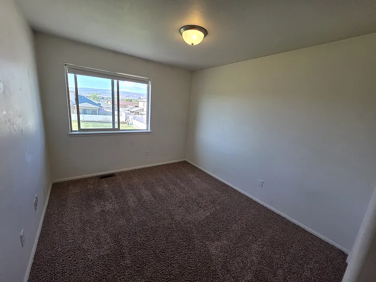 2492 Brookwillow Loop — Photo 6