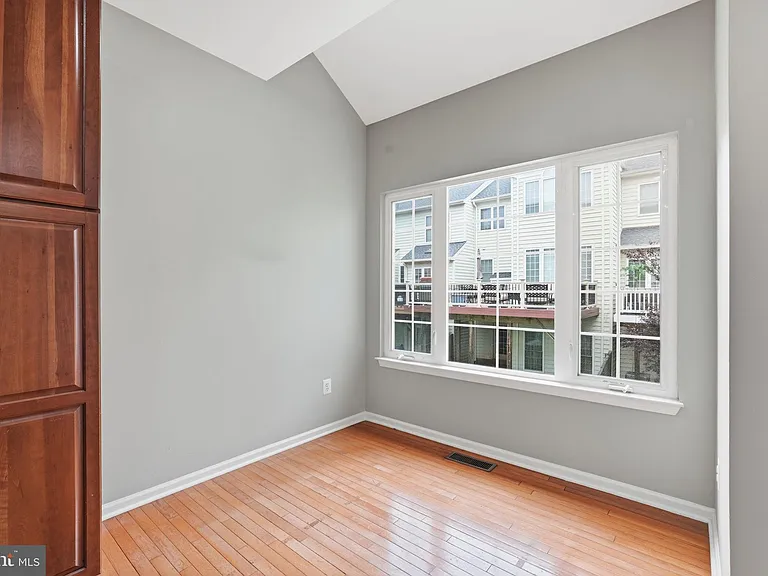 25196 Whippoorwill Ter — Photo 16