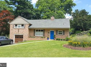 1119 Barberry Rd, Wyomissing, PA 19610