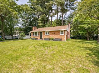 226 Dutchess St, Springfield, MA 01129