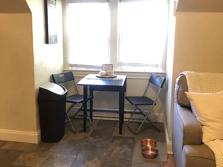 837 Highview St #3 — Photo 9