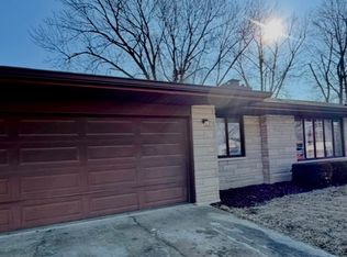 2235 W Acres Rd, Joliet, IL 60435