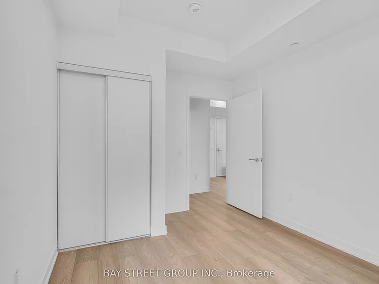 110 Broadway Ave #1813S — Photo 18