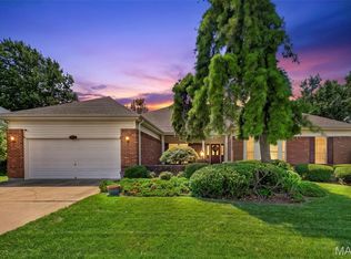 3926 Affirmed Dr, Florissant, MO 63034