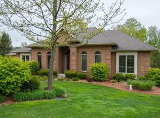 32921 Purple Martin Ct, New Carlisle, IN 46552