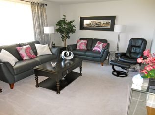 72 Old Lyme Drive #3, Williamsville, NY