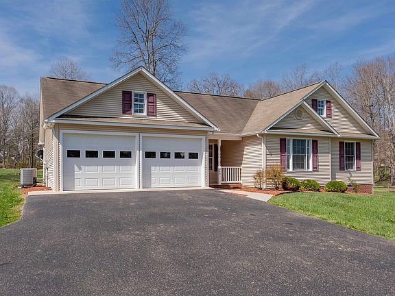 2nd image of 249 Brooke Elyse Ln
