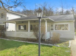 2870 N Meadow St, Natrona Heights, PA 15065