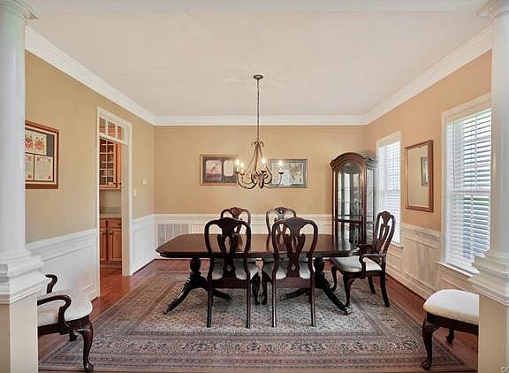 3rd image of 8701 Buford Square Pl