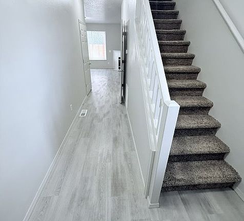 2nd image of 4220 SE Russell St