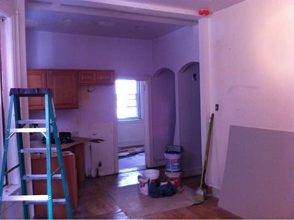 Living Room & Kitchen
