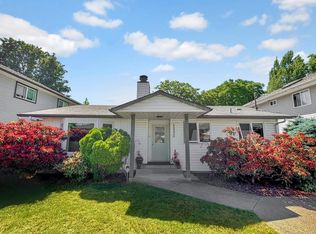 12235 McMyn Ave, Pitt Meadows, BC V3Y 1C8