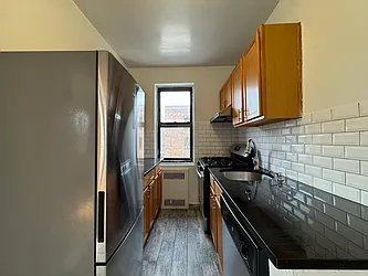 47-09 Skillman Avenue, #H3