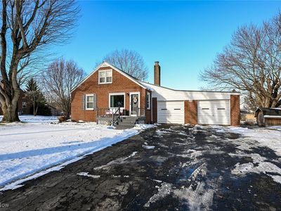 2941 Ravenna Ave, Louisville, OH, 44641