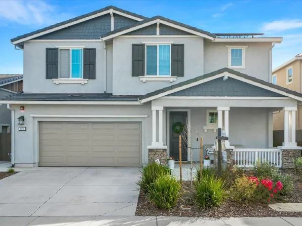 821 Cosmos Drive, Vacaville, CA 95687