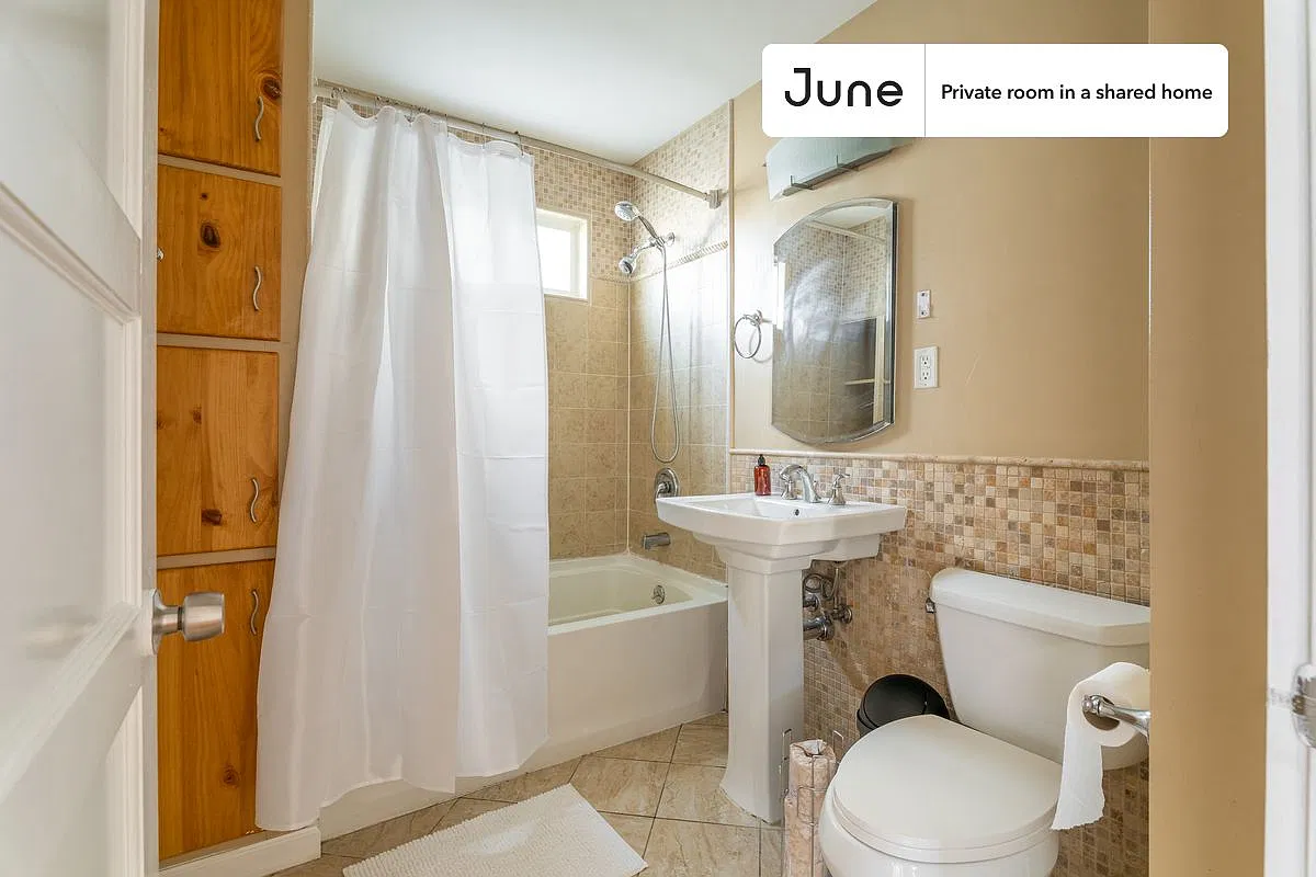 45 Montcalm Ave — Photo 4