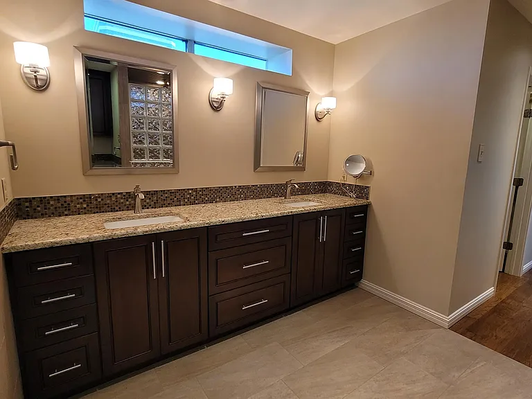 901 N Upper Broadway #1 — Photo 18