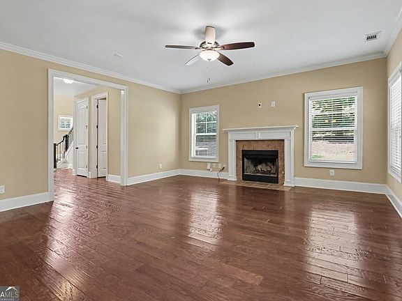 5th image of 106 Waterlace Way