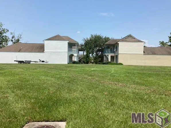 2 Scappare Dr #A, Oscar, LA 70762