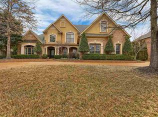 10204 Shrewsbury Run W, Collierville, TN 38017