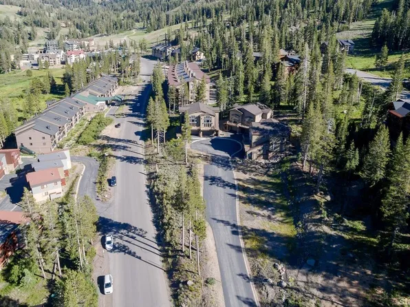 999 Kirkwood Meadows Dr Suite D, Markleeville, CA 95646